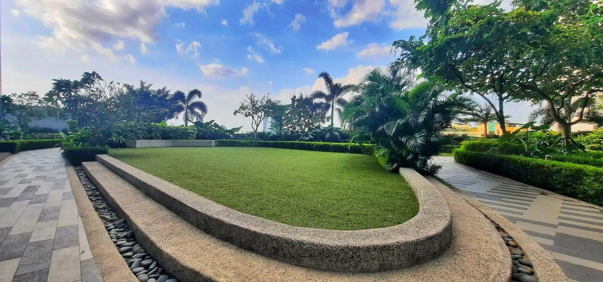 City Skyline View 53F-Air Residences Manila Philippines